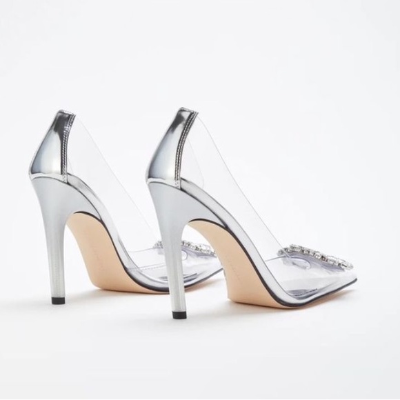 Good American CINDER-F*CKING-RELLA Jeweled Stiletto Pumps Size 8 - Picture 2 of 5